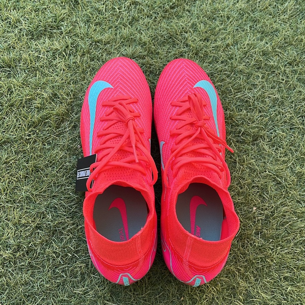 Nike Zoom Superfly 10 Elite FG Cleats - Picture 4 of 6